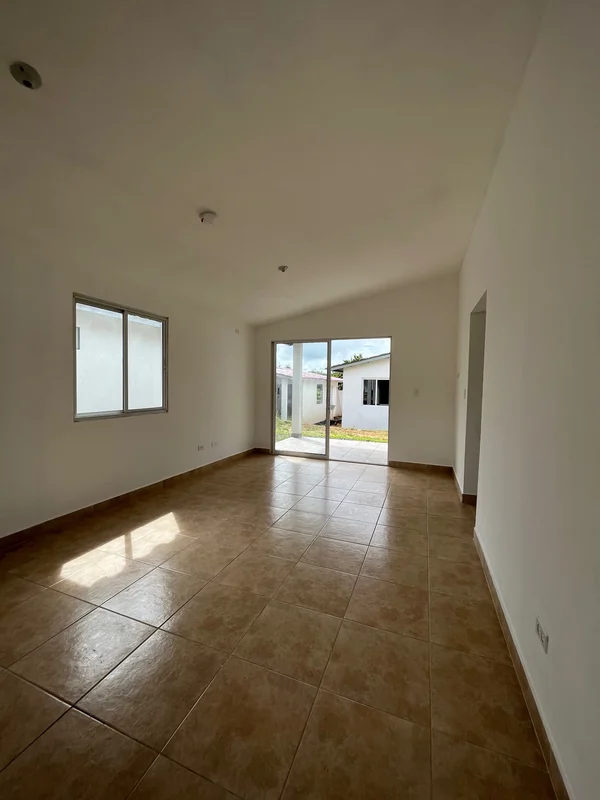 Living room de la casa recien entregada