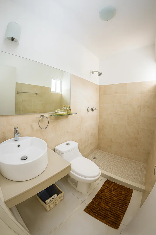 Full bathroom