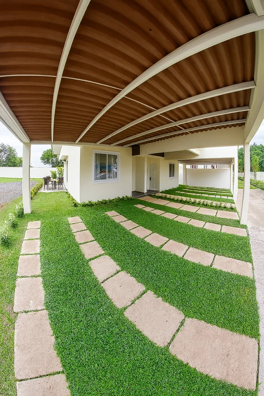 Covered walkway between the homes